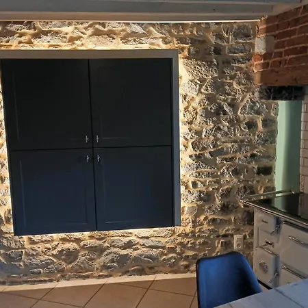 Nyaraló Aux Notes Africaines Doische